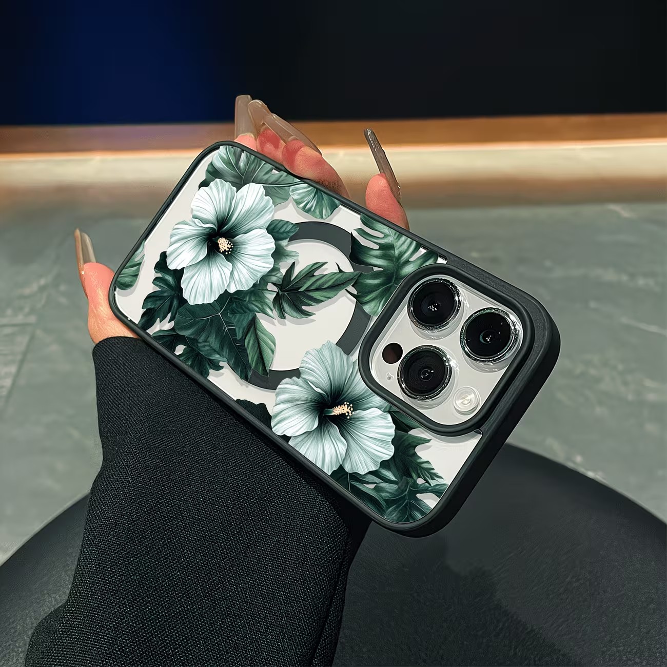 그린 플로럴 프린트 폰 케이스 (아이폰 17, 16,  - Phone Cases Otterbox 리뷰 및 가격